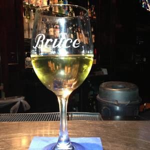 Meet your Posher, Bruce